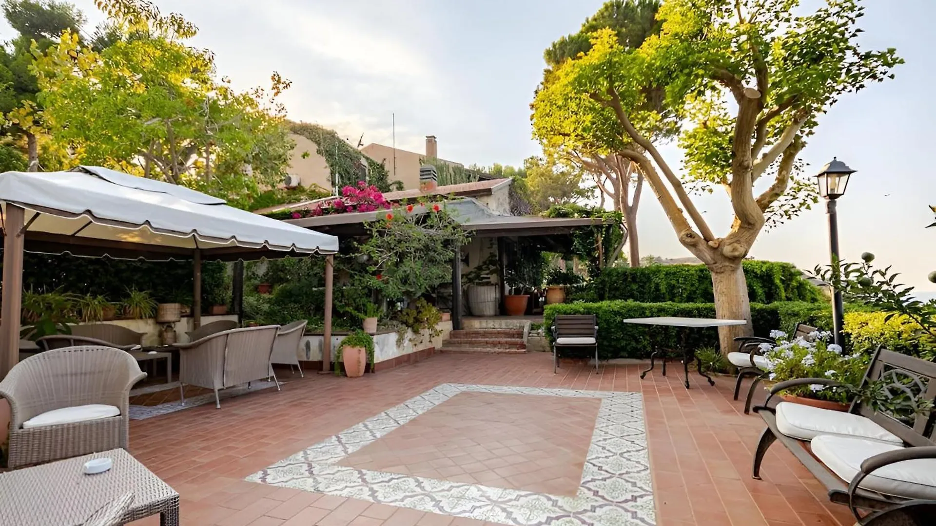 Alle Due Torri, Villa Sulla Roccia A Picco Sul Mare Altavilla Milicia Casa vacanze
